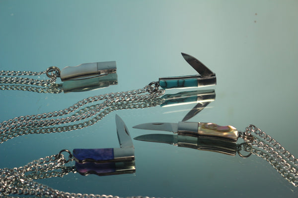Fumio Inagaki FI-20 Miniature Jess Horn Lockback Folder with Necklace chain & Jewelry box