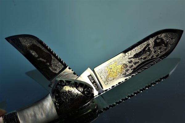 Katsuhiko Miura KM-5 Art Knife "Safari", MOP Handle