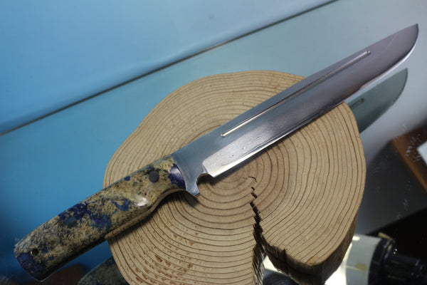 Fumio Inagaki FI-600 Katana Hunter II. 10-1/4" VG-10 Damascus blade, Blue Boxelder Burl wood handle