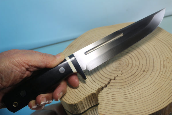 Fumio Inagaki FI-880  Samurai Hunter, AEB-L Swedish Steel with Exotic Wooden Handle