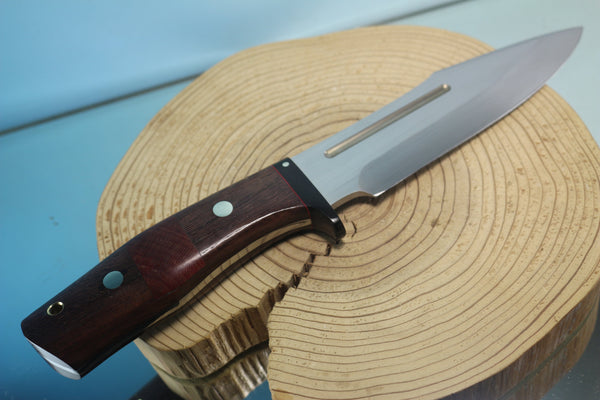 Fumio Inagaki FI-880  Samurai Hunter, AEB-L Swedish Steel with Exotic Wooden Handle