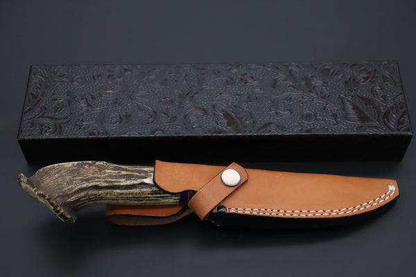 Hattori 傘 SAN Limited Edition SAN-133A Cowry-X Damascus Mighty Wild Crown Hunter (Crown Stag Handle)