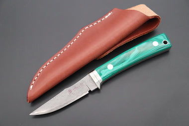 Hattori 傘 SAN Limited Edition SAN-79G Limited Cowry-X Damascus Little Hunter (Clip Point, Green Malachite Gem-Composite Stone Handle)