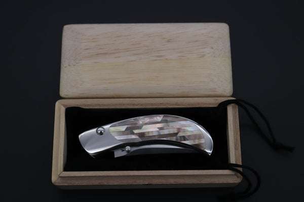 Ikuo Nagata Custom Folding Knife  – IN-100 “Black & Silver”