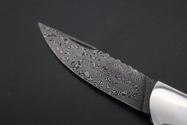 Ikuo Nagata Custom Folding Knife - IN-110 Red-Crowned Crane Raden Art