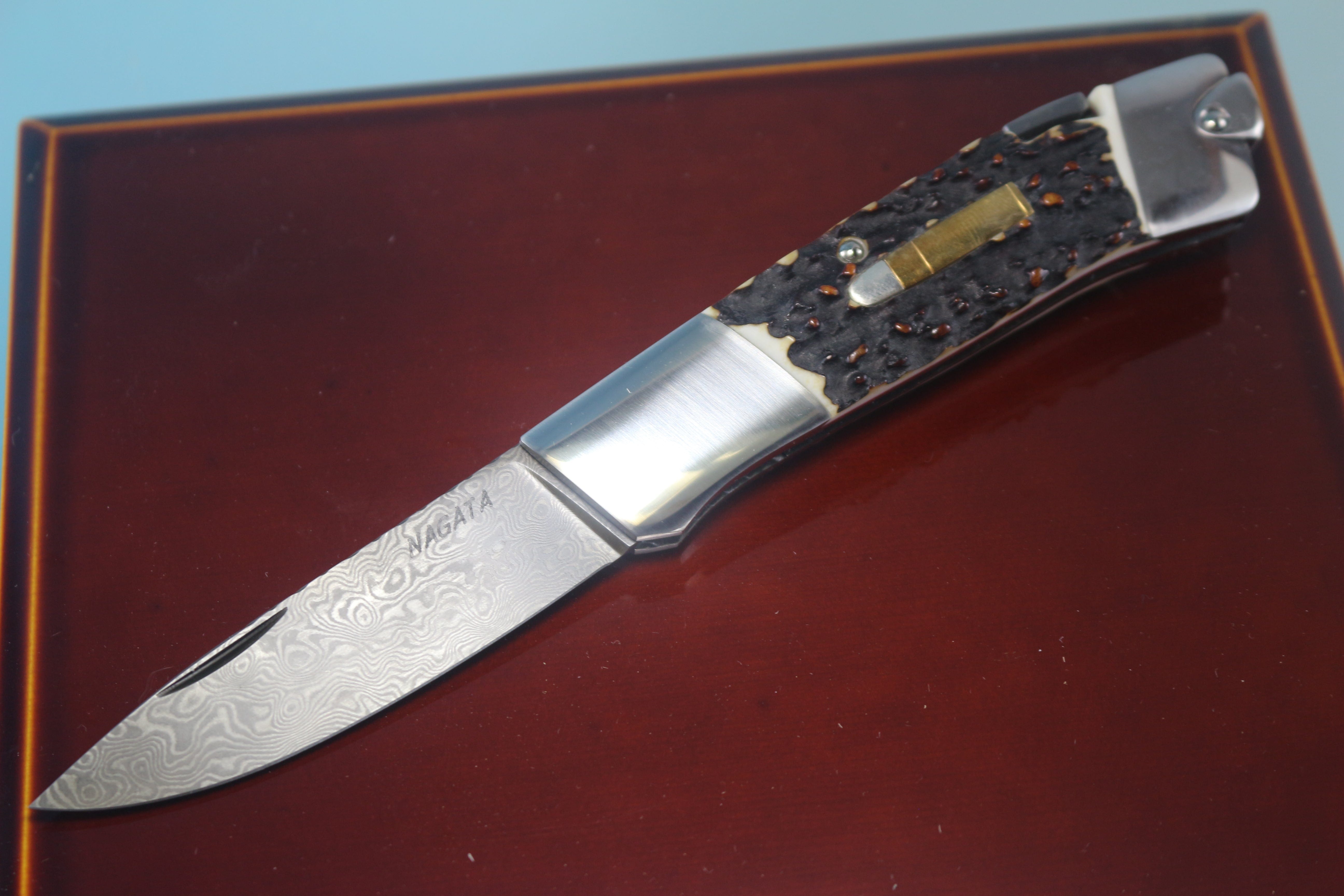 Back Lock Folder Ikuo Nagata IN-40 Carbon Damascus Back-Lock Folder, Sambar Stag Handle