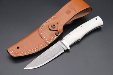 Hattori KD30-HT70DF Cowry X Damascus Urbane Hunters (White Corian Handle)