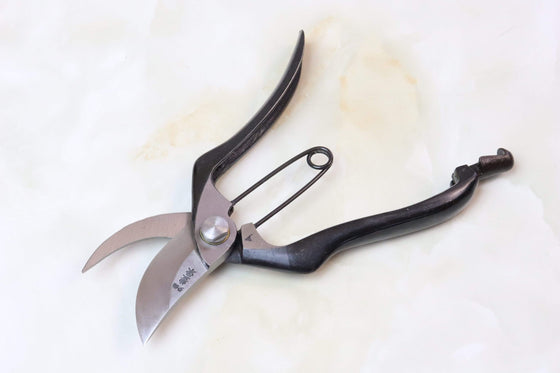 Japanese Pruning Shears (180mm to 210mm, 3 Sizes) - JapaneseKnifeDirect.Com