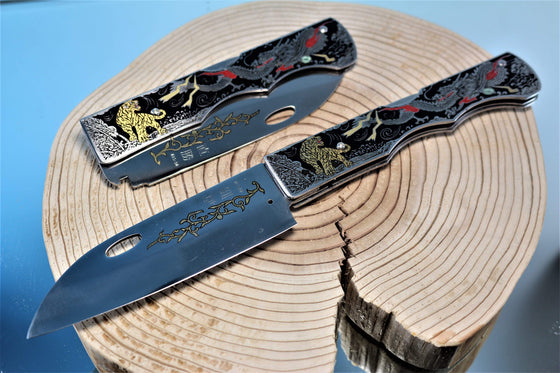 Katsuhiko Miura KM-8 Art Knife "Folding Santoku"