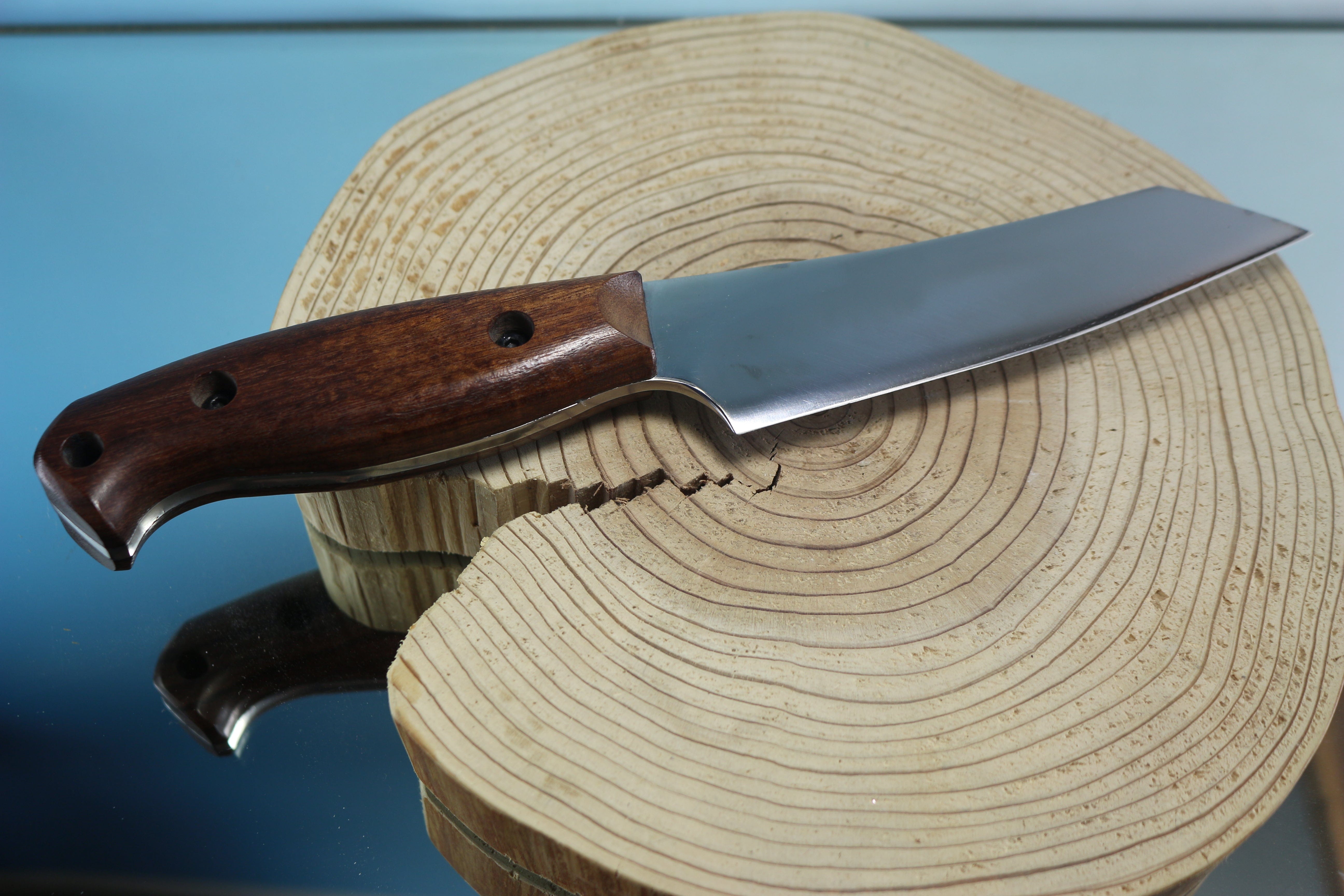 https://japaneseknifedirect.com/cdn/shop/products/makkari-jm-160-toka-bush-craft-knife-5-1-2-mirror-polished-440c-blade-30417091067949.jpg?v=1658734841