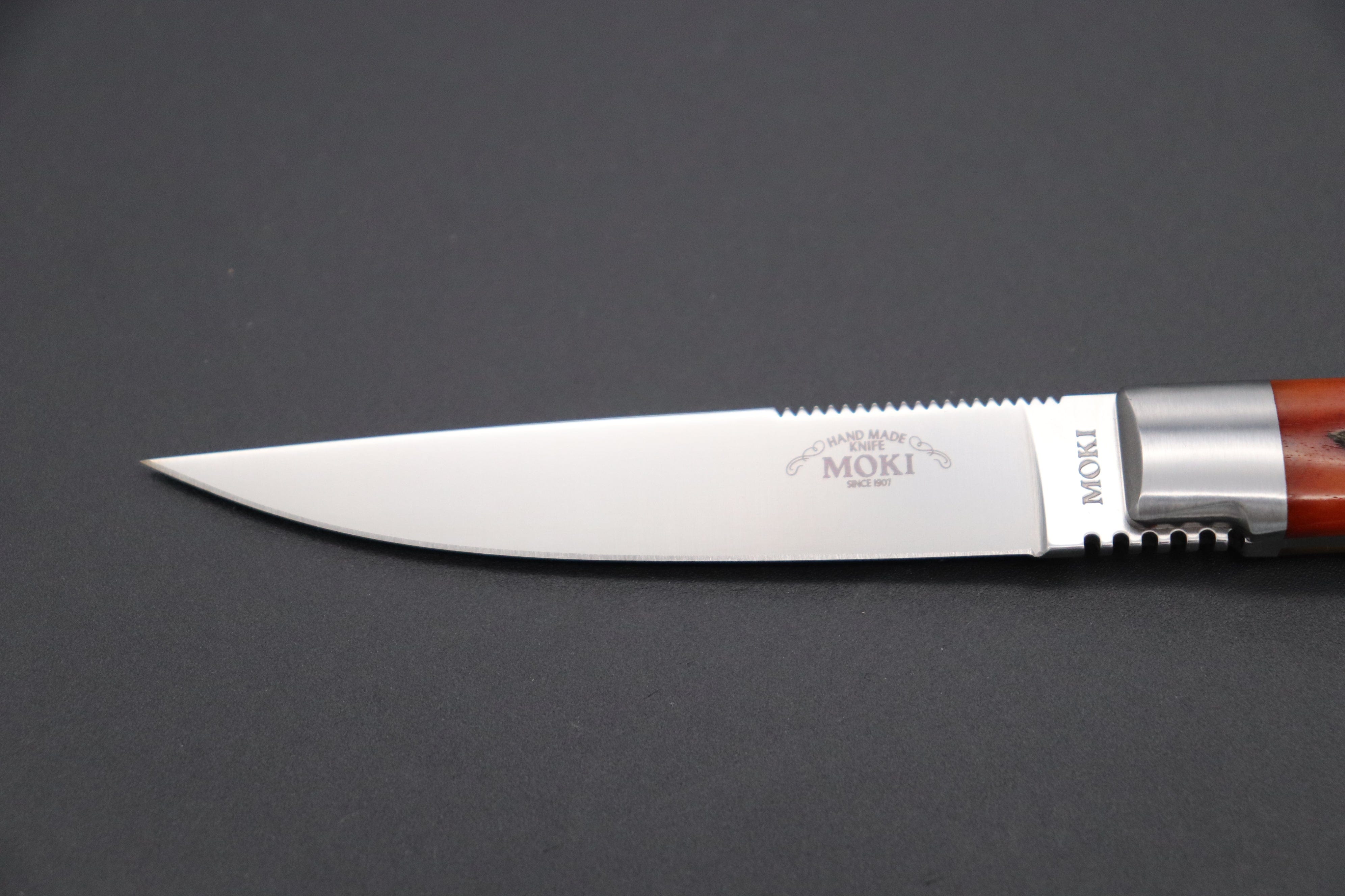 https://japaneseknifedirect.com/cdn/shop/products/moki-ts-535anz-trout-bird-knife-jigged-bone-handle-39953255629078.jpg?v=1669960166