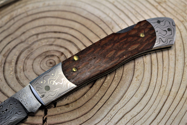 Seizo Imai SI-10 "PLUMERIA", Lockback Folder, VG-10 Damascus Blade, Genuine Stag or Northern Milky Oak Wood Handle"